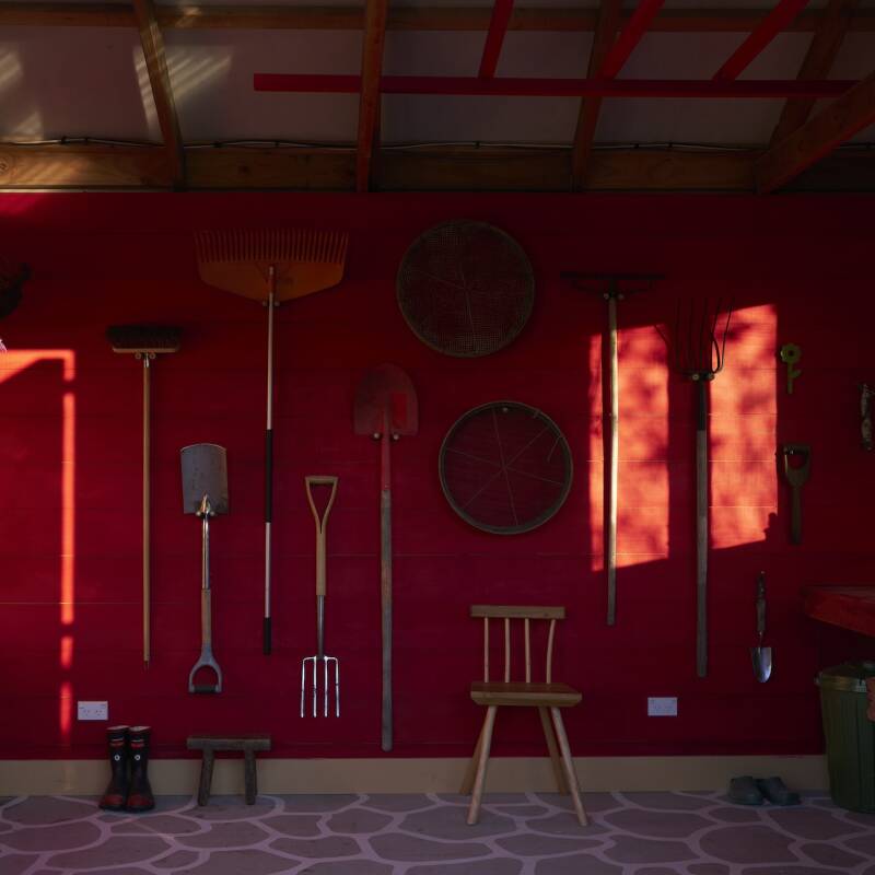 leanne culy red shed  