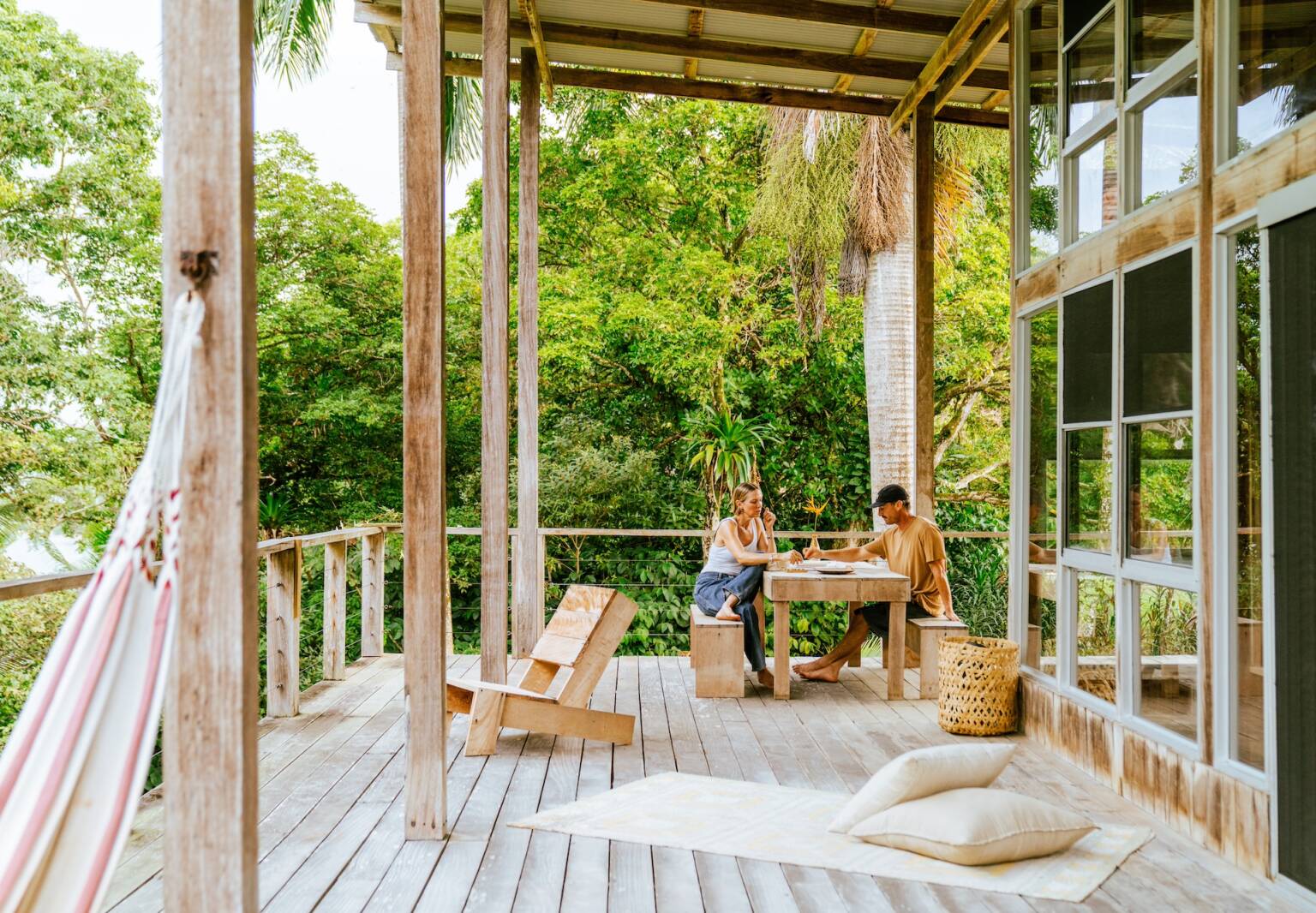 surf shacks jesse kamm panama cabin 7  