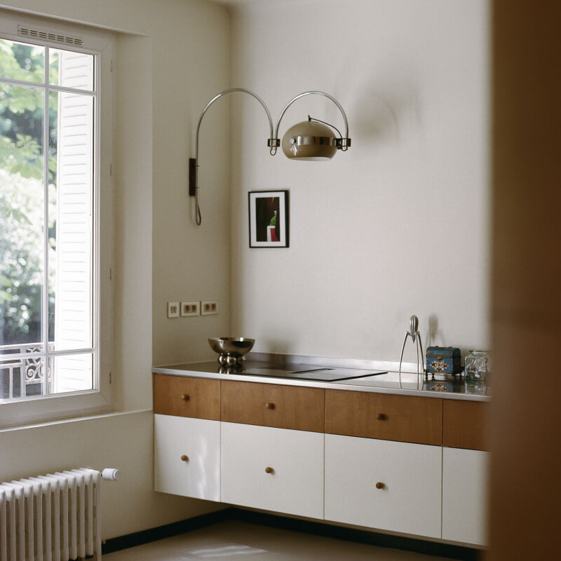 Remodelista Reconnaissance SilverTipped Lightbulbs Always a Bright Idea portrait 8