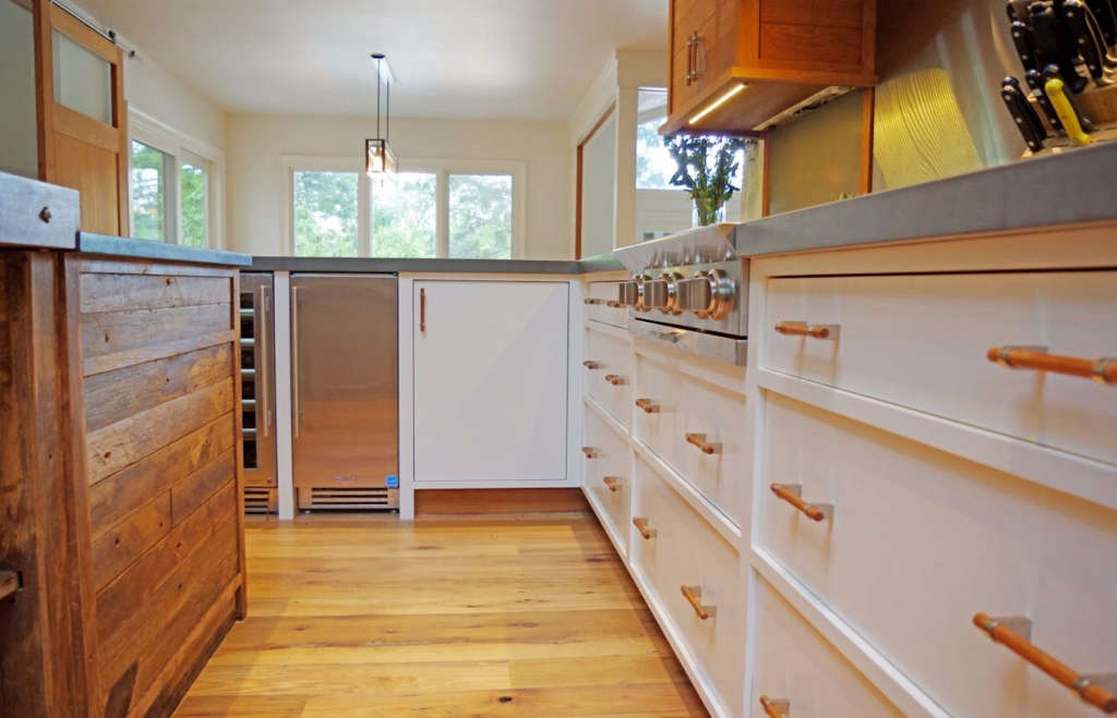 riverhouse kitchen base cabinets 14