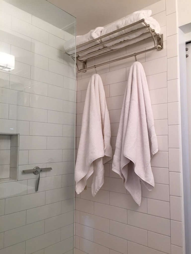 towel storage, train rack   new 9
