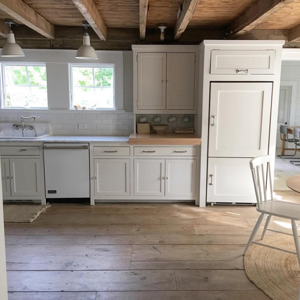 Simple farmhouse kitchen on the North Fork - Remodelista