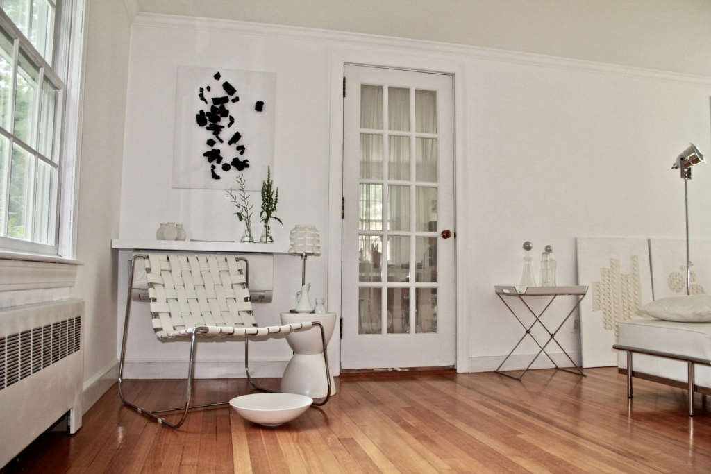 warm white livingroom in the suburbs of Boston portrait 3 14