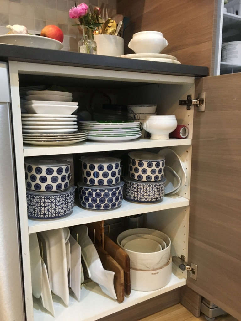 trays and tupperware 11