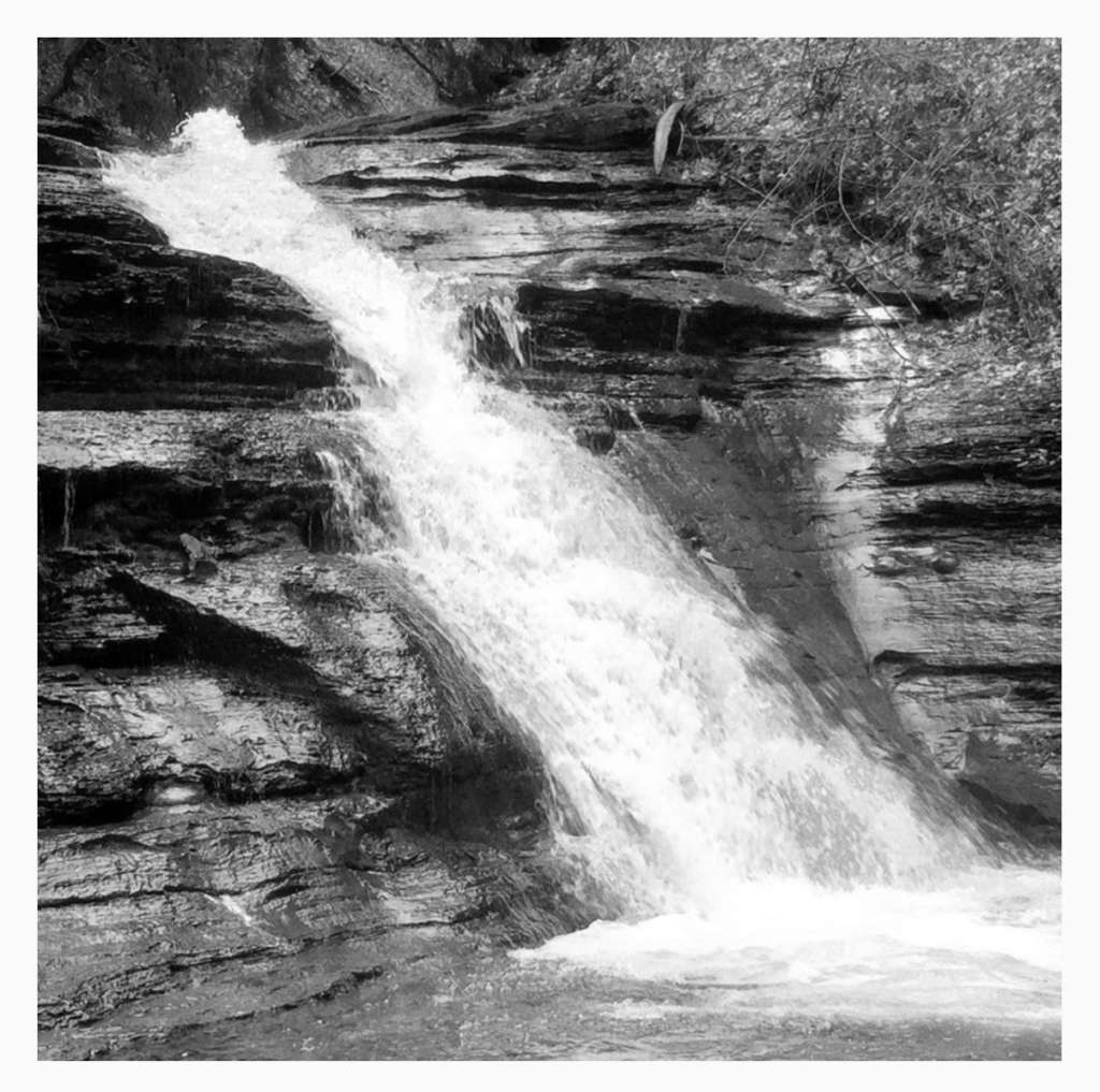 seneca point glen waterfall 13