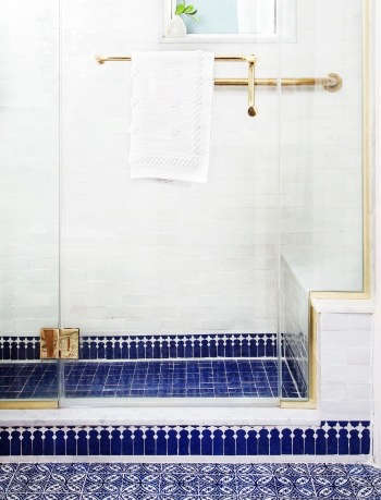 indigo & ochre design upper east side moroccan tile & brass bath 19